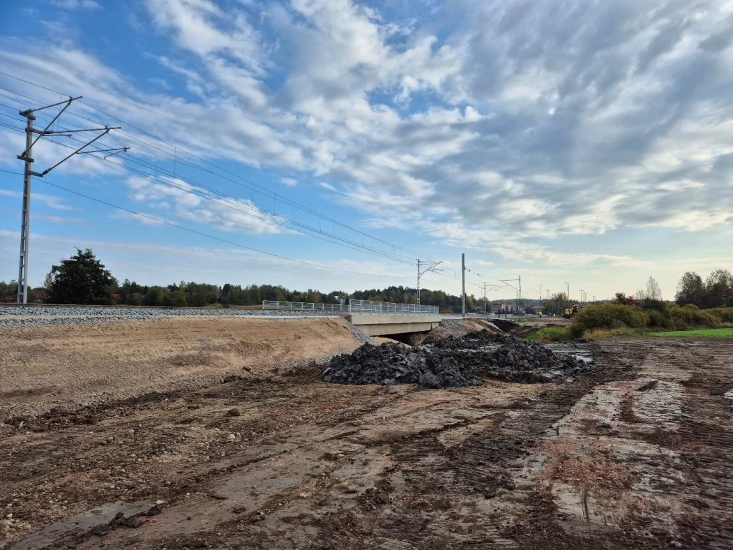 Ylikylanpuron uusi ratasilta