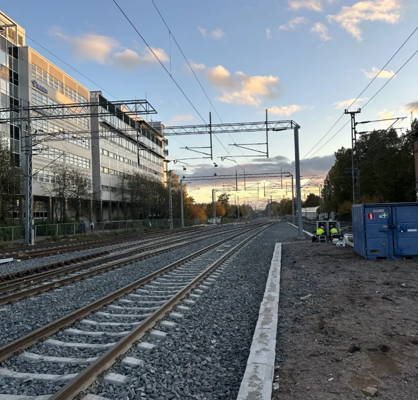 Vaihdemuutosten käyttöönottotyöt Tikkurilassa.